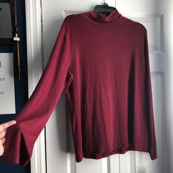 Burgundy long sleeve sweater - Picture 2 of 3